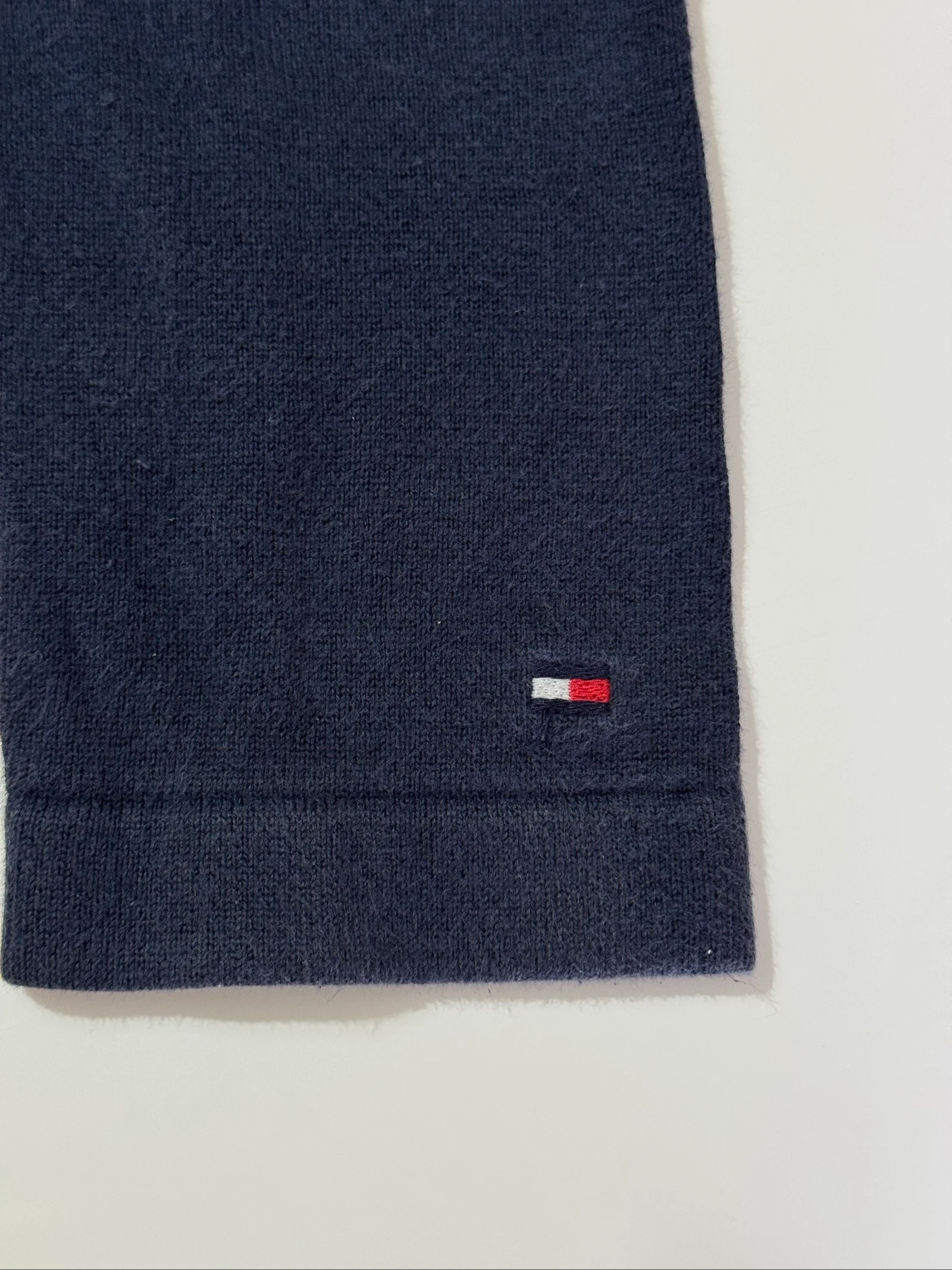 Vintage Tommy Hilfiger Golf V-Neck Sweater Navy Blue Size G – photo 6